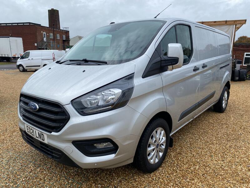 FORD TRANSIT CUSTOM 300 2.0 EcoBlue Trend LWB 2021