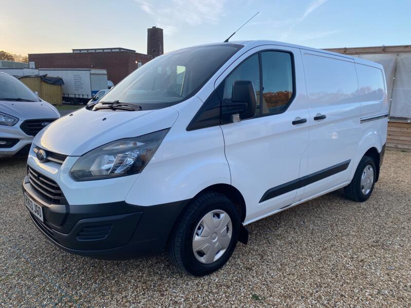 FORD TRANSIT CUSTOM 270 2.2 TDCi 125 SWB 2013