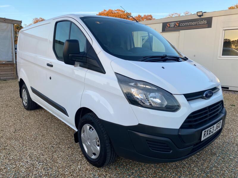 FORD TRANSIT CUSTOM 270 2.2 TDCi 125 SWB 2013