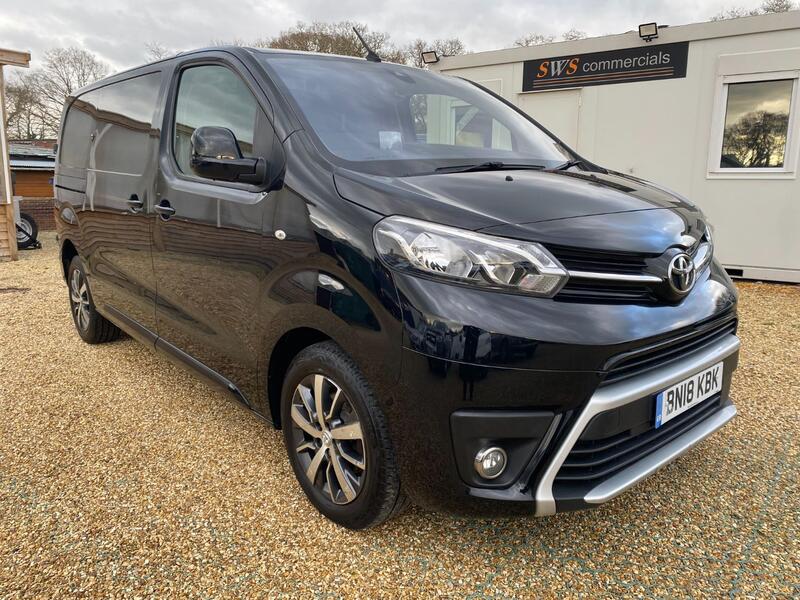 TOYOTA PROACE 2.0 D Comfort  2018