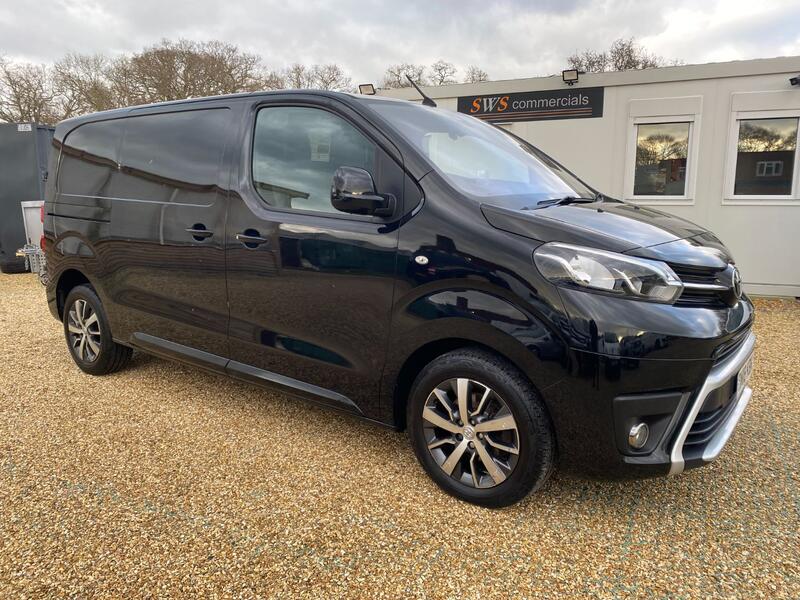 TOYOTA PROACE 2.0 D Comfort  2018