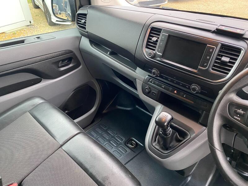 TOYOTA PROACE 2.0 D Comfort  2018