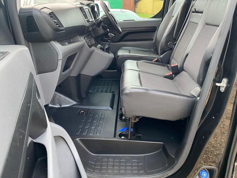 TOYOTA PROACE 2.0 D Comfort  2018