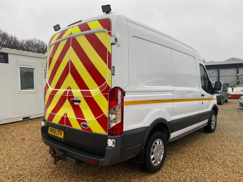 FORD TRANSIT T350 RWD 2.0 TDCI 170 MWB 2018