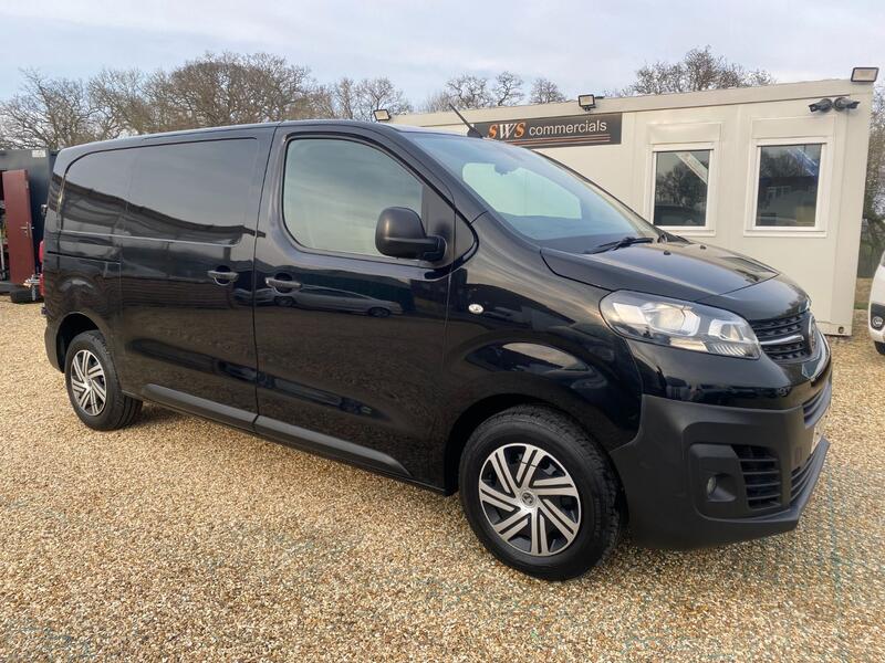 VAUXHALL VIVARO 1.5 Turbo D 2900 Dynamic  2020