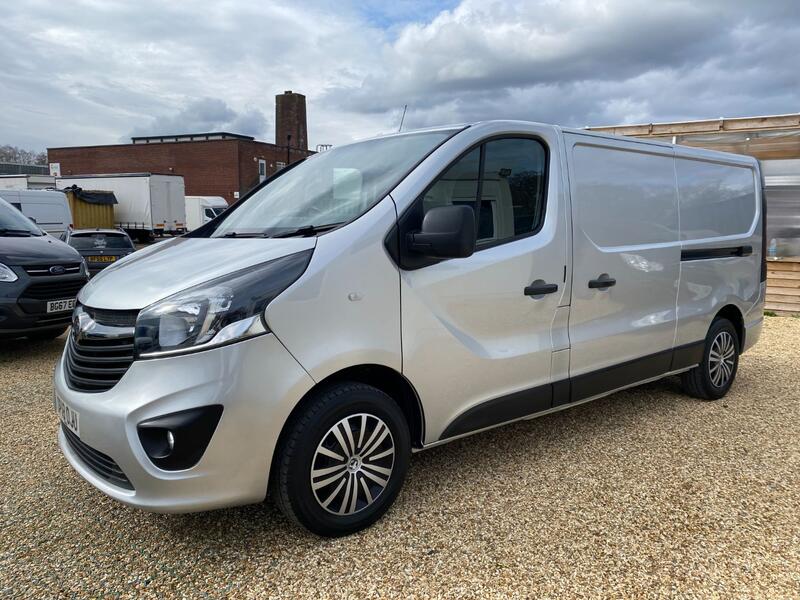 VAUXHALL VIVARO 1.6 CDTi 2900 Sportive  2018