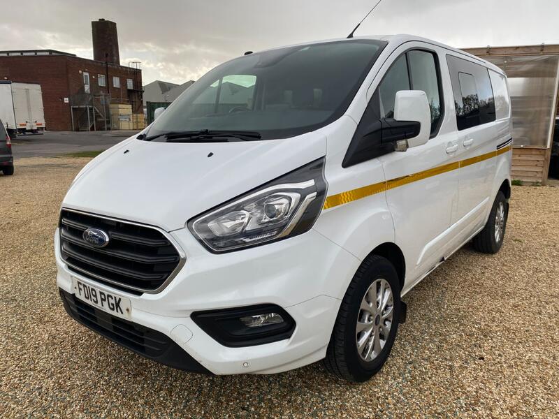 FORD TRANSIT CUSTOM 300 Limited 2.0 130 Crew Cab 2019