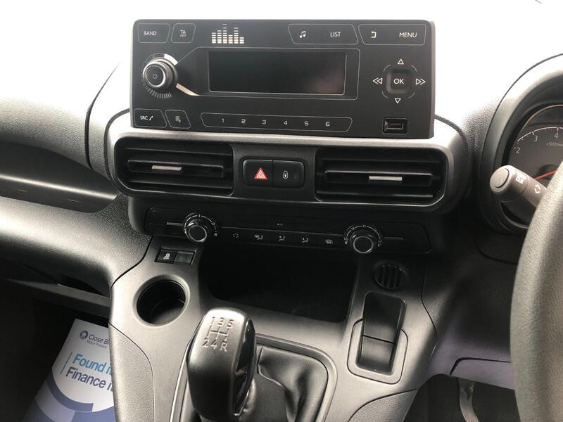 VAUXHALL COMBO 1.5 Turbo D 2300 Sportive L2 2020