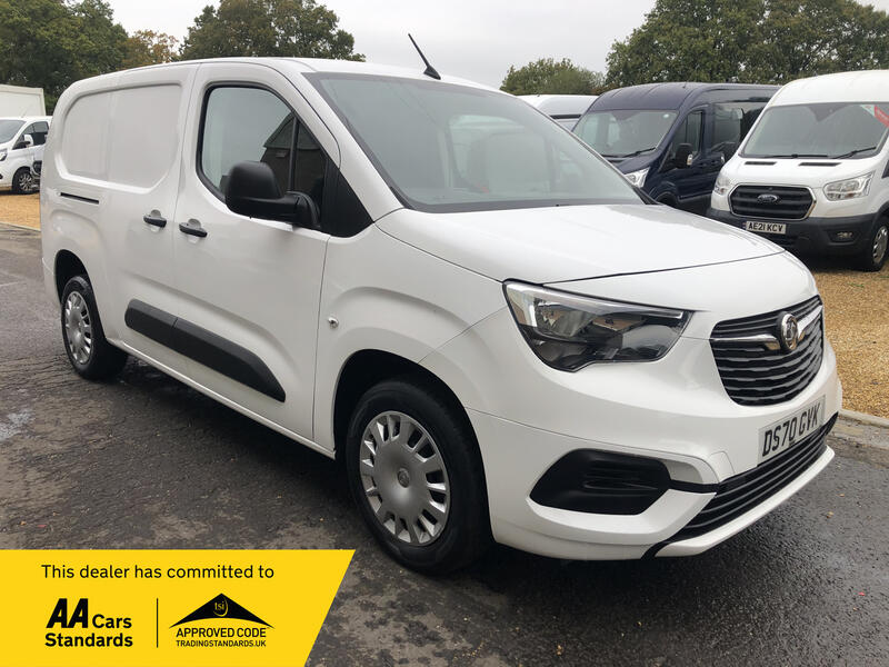 VAUXHALL COMBO 1.5 Turbo D 2300 Sportive L2 2020