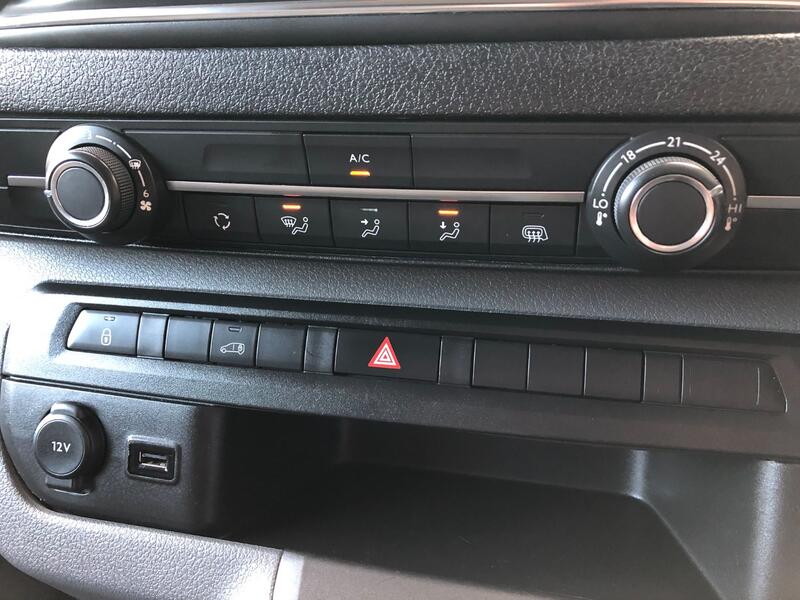 VAUXHALL VIVARO DYNAMIC 1.5 Turbo D 2900 LWB L2 2019