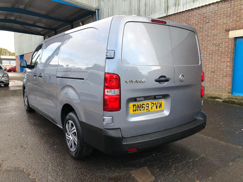 VAUXHALL VIVARO DYNAMIC 1.5 Turbo D 2900 LWB L2 2019