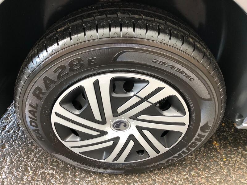 VAUXHALL VIVARO DYNAMIC 1.5 Turbo D 2900 LWB L2 2019