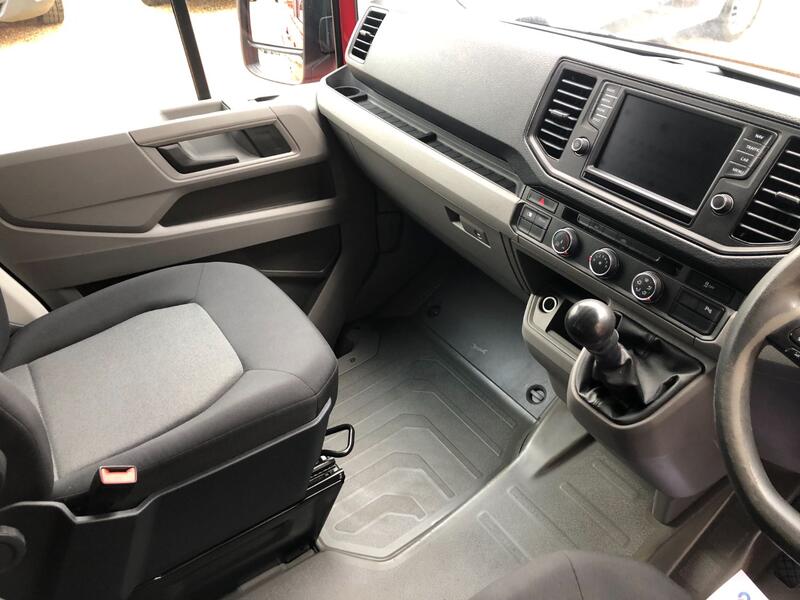 VOLKSWAGEN CRAFTER CR35 2.0 TDI 140 Trendline MWB 2019