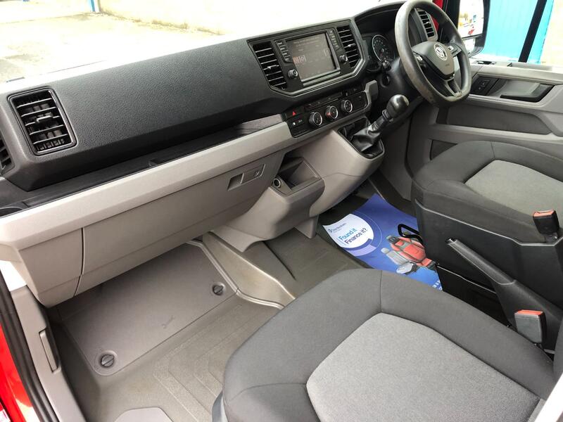 VOLKSWAGEN CRAFTER CR35 2.0 TDI 140 Trendline MWB 2019