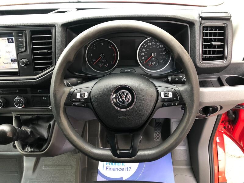 VOLKSWAGEN CRAFTER CR35 2.0 TDI 140 Trendline MWB 2019