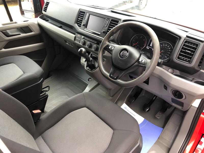 VOLKSWAGEN CRAFTER CR35 2.0 TDI 140 Trendline MWB 2019