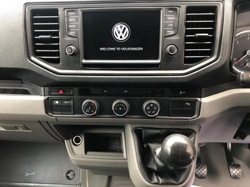 VOLKSWAGEN CRAFTER CR35 2.0 TDI 140 Trendline MWB 2019