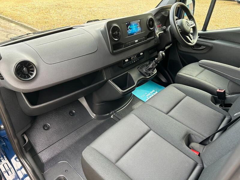MERCEDES-BENZ SPRINTER 316 2.1 CDI RWD MWB 2020