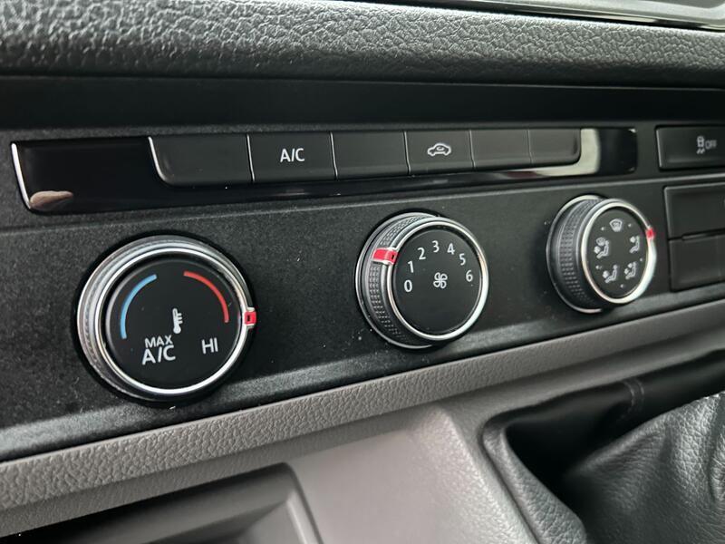 VOLKSWAGEN CRAFTER 2.0 TDI 140 CR35 RWD TRENDLINE BUSINESS  2019