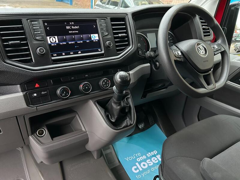 VOLKSWAGEN CRAFTER 2.0 TDI 140 CR35 RWD TRENDLINE BUSINESS  2019