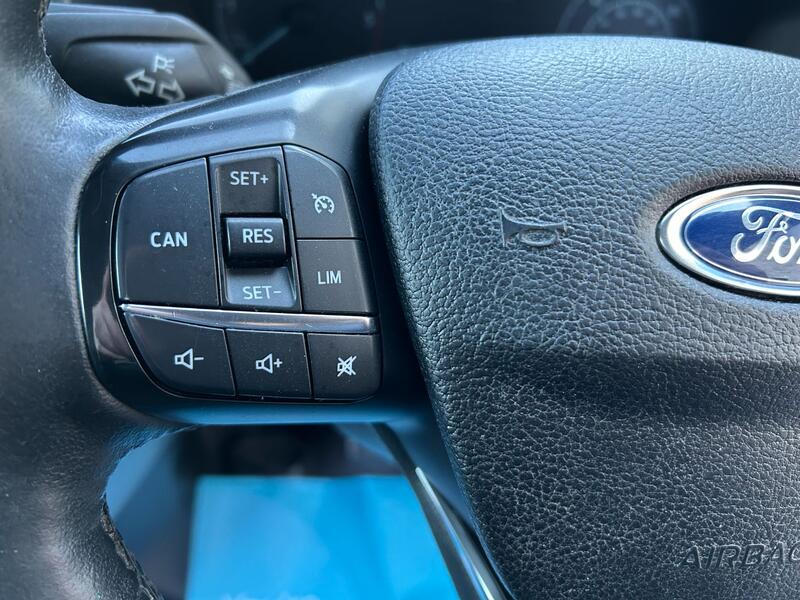 FORD TRANSIT CUSTOM 300 Limited 2.0 130 LWB 2018