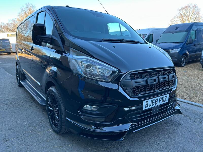 FORD TRANSIT CUSTOM 300 Limited 2.0 130 LWB 2018