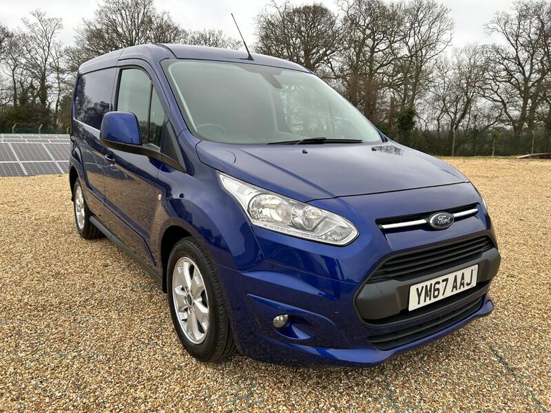 FORD TRANSIT CONNECT 1.5 TDCi 200 Limited 2017