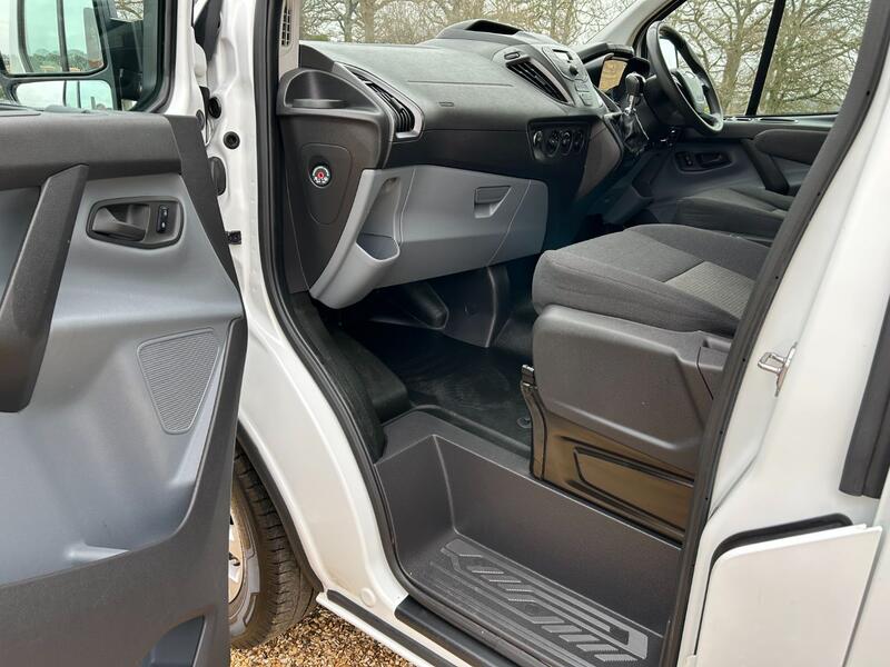 FORD TRANSIT CUSTOM 310 2.0 TDCi SWB  2016