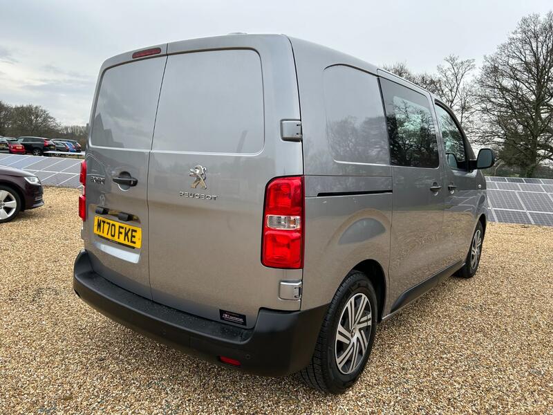 PEUGEOT EXPERT 1.5 BlueHDi 1000 Professional Crewcab  2020