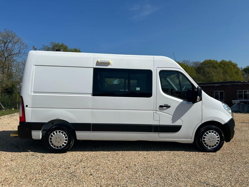 VAUXHALL MOVANO 2.3 CDTi 130 3500 WELFARE VAN  2019