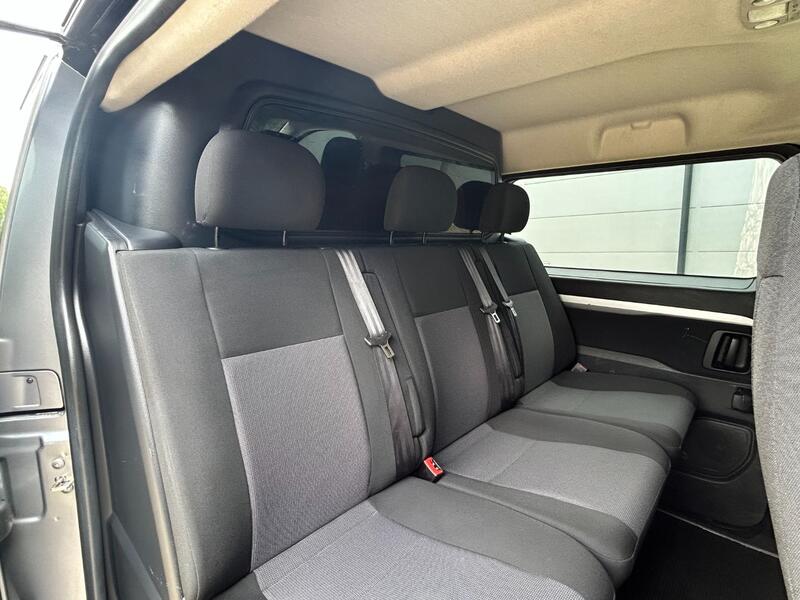 VAUXHALL VIVARO 3100 2.0 Turbo D 120 Sportive CrewCab LWB 2020