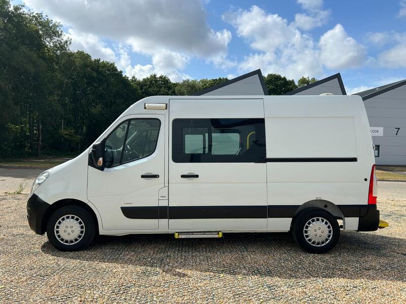 VAUXHALL MOVANO 2.3 CDTi 3500 WELFARE CREW CAB VAN MWB 2018