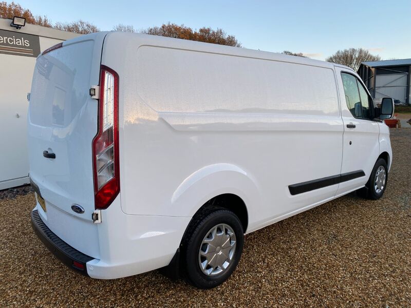 FORD TRANSIT CUSTOM 300 TREND 2.0 LWB 2018