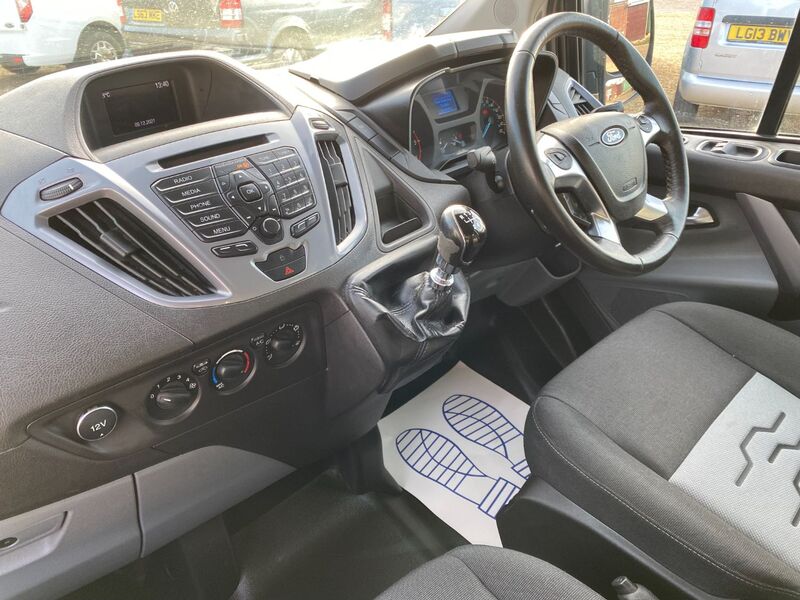 FORD TRANSIT CUSTOM 290 LIMITED 2.0 130 SWB 2017