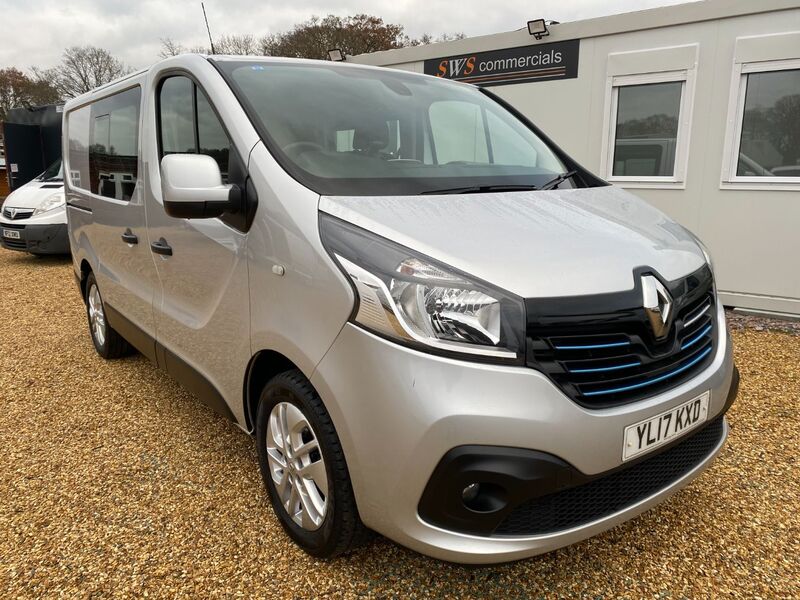 RENAULT TRAFIC SL27 SPORT NAV ENERGY 1.6 DCI 145 CREWCAB 2017