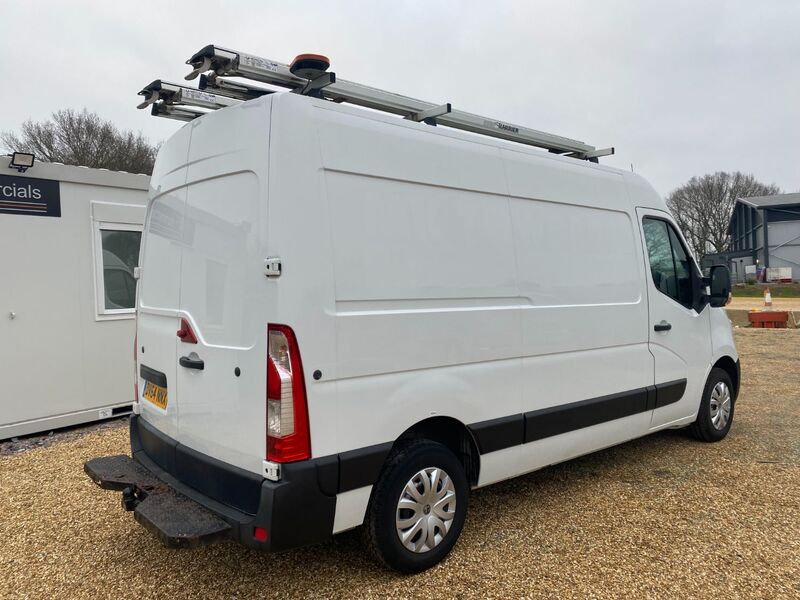 VAUXHALL MOVANO F3500 L2H2 2.3 CDTI 125 MWB 2014