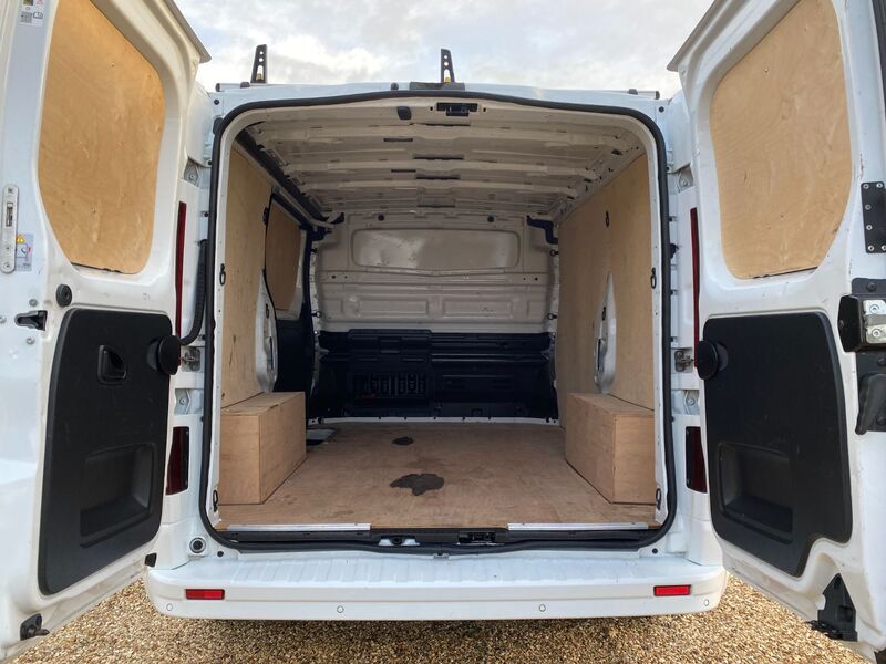 VAUXHALL VIVARO L1H1 2900 SPORTIVE 1.6 CDTI BITURBO 2017
