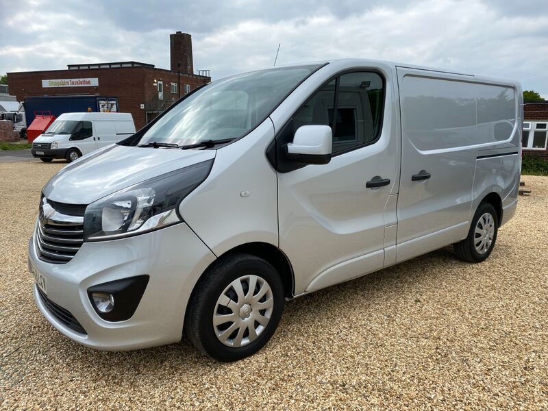 VAUXHALL VIVARO L1H1 2700 SPORTIVE 1.6 CDTI 120 SWB 2018