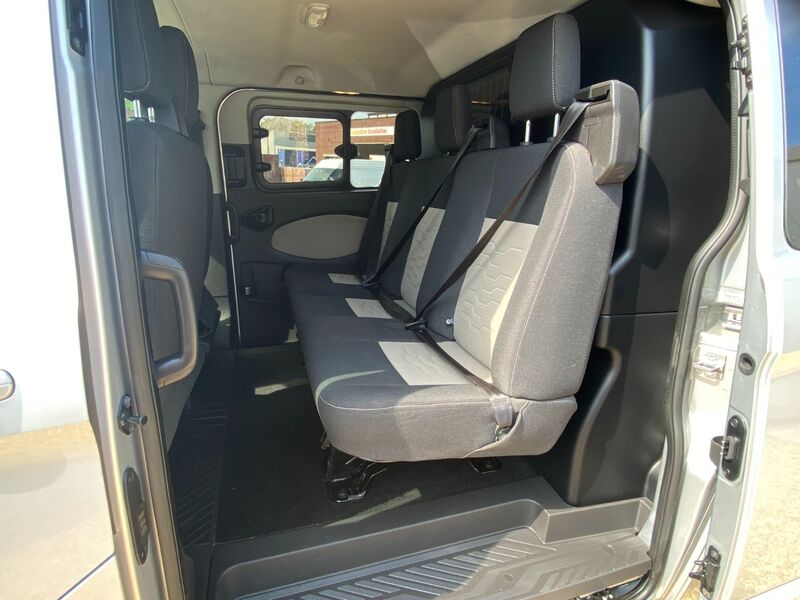 FORD TRANSIT CUSTOM 290 LIMITED 2.0 170 CREWCAB 2018