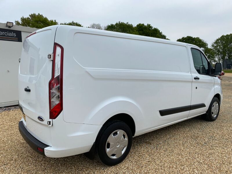 FORD TRANSIT CUSTOM 300 TREND 2.0 105 LWB 2018