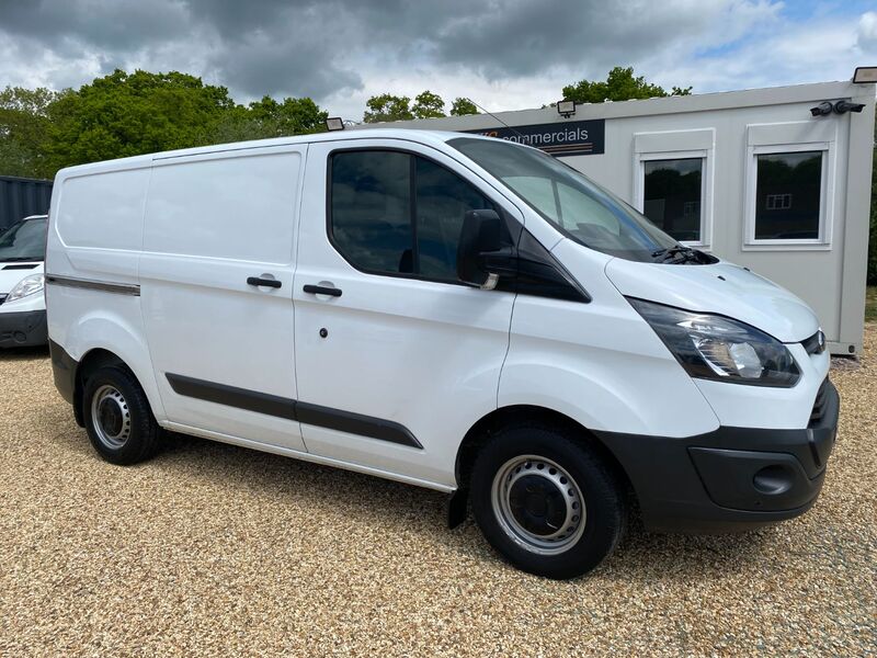 FORD TRANSIT CUSTOM 270 ECO TECH 2.2 125 SWB 2015