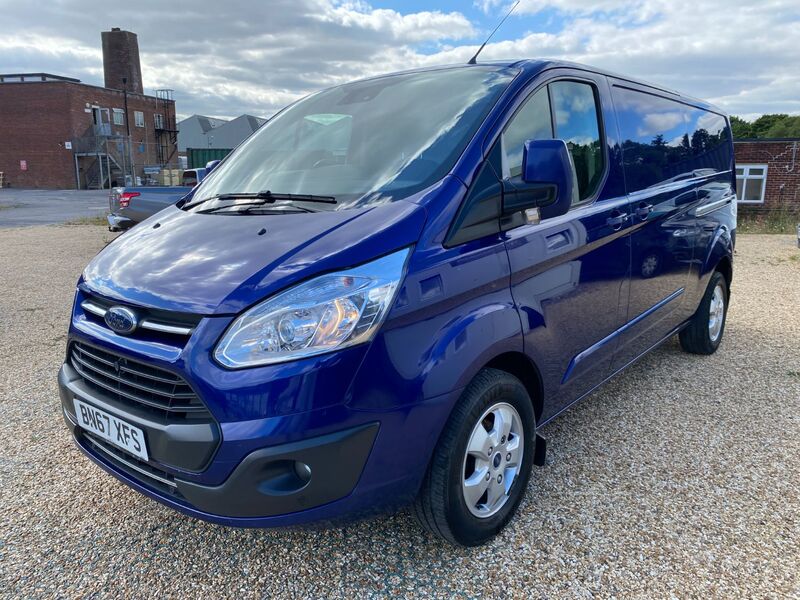 FORD TRANSIT CUSTOM 290 LIMITED 2.0 130 LWB 2017