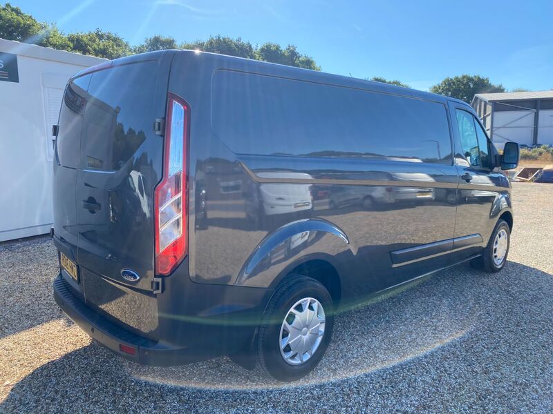 FORD TRANSIT CUSTOM 290 TREND 2.0 130 LWB 2018