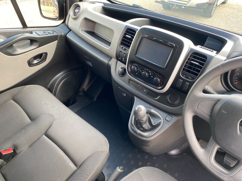 RENAULT TRAFIC LL29 BUSINESS 1.6 DCI 2018