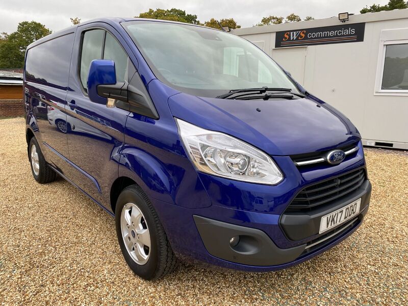 FORD TRANSIT CUSTOM 270 LIMITED LR PV 2017