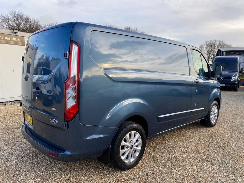 FORD TRANSIT CUSTOM 280 LIMITED 2.0 130 L1H1 SWB 2018