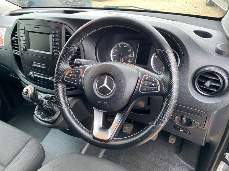 MERCEDES-BENZ VITO 111 CDI 2019