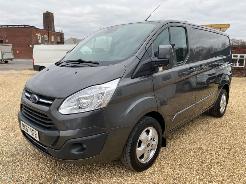 FORD TRANSIT CUSTOM 290 LIMITED 2.0 130 L1 SWB 2017