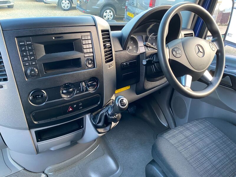 MERCEDES-BENZ SPRINTER 313 2.1 CDI MWB 2016