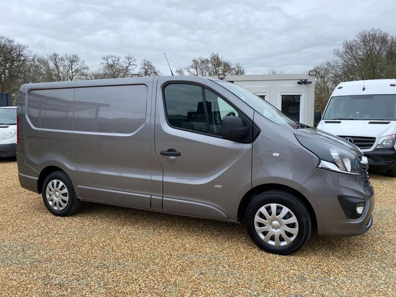 VAUXHALL VIVARO L1H1 2700 SPORTIVE 1.6 CDTI 2017